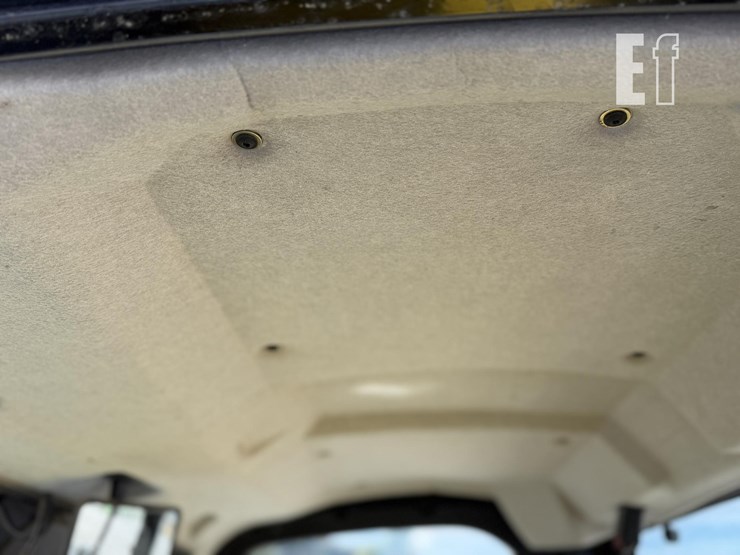 john-deere-gator-xuv-835m-image-18