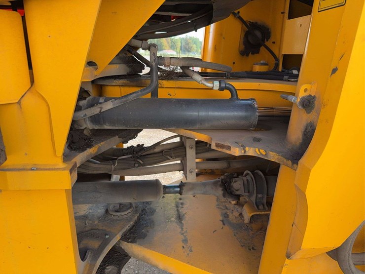 jcb-457ht-image-22