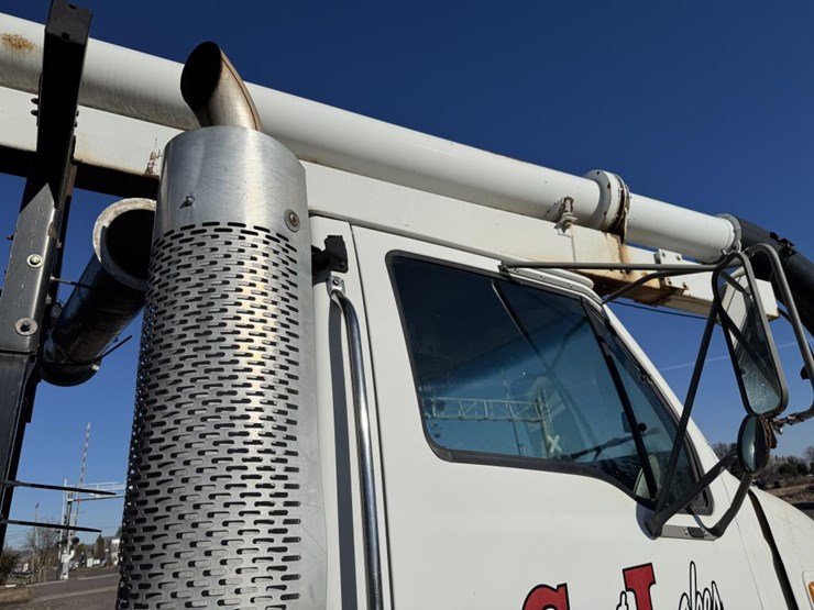 2002-vactor-2100-image-22