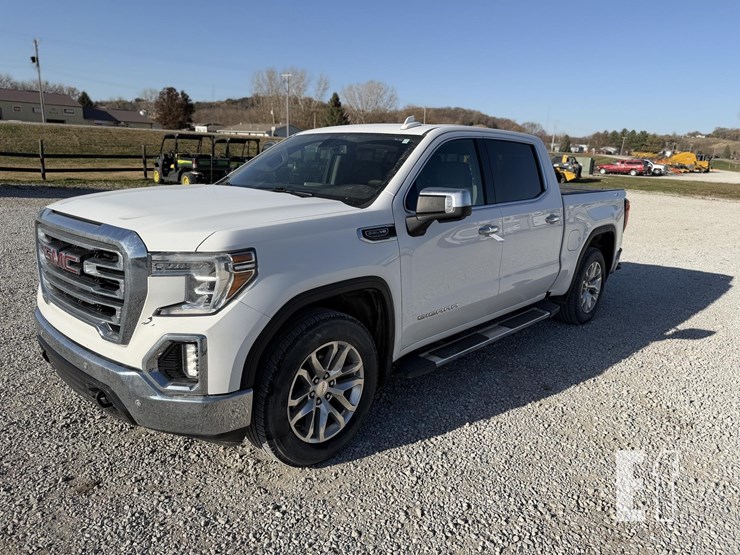 gmc-sierra-1500-slt-image-17