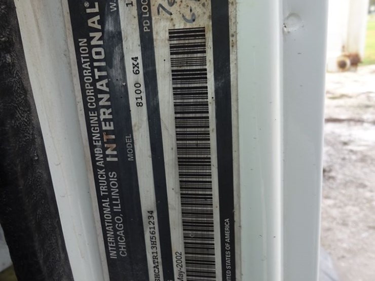 2003-international-8100-image-87