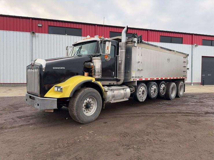 2010-kenworth-t800-image-1