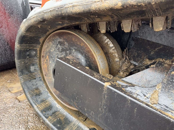 2015-kubota-svl75-2-image-25