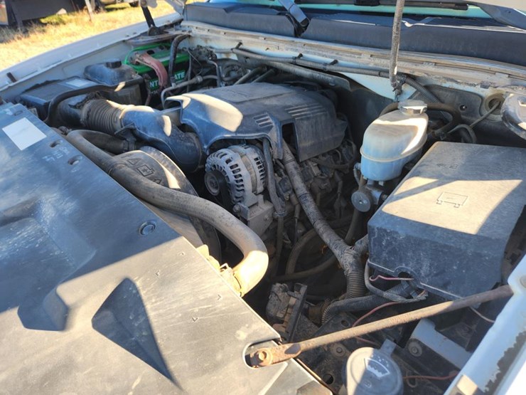 2009-chevrolet-3500-image-37