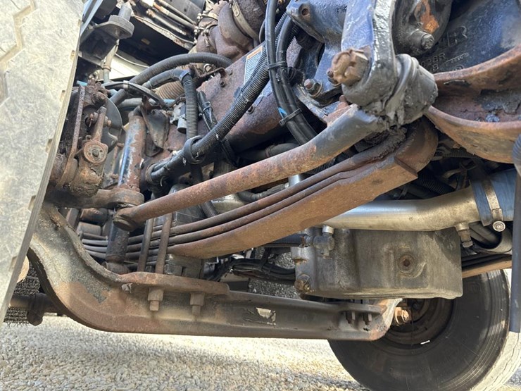 2005-kenworth-t800-image-48