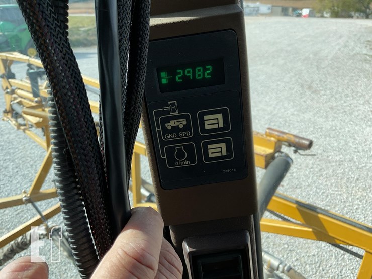 ag-chem-rogator-854-image-58