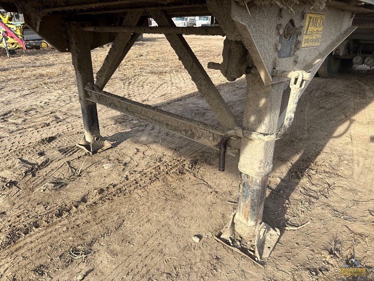 2010-imco-silage-trailer-image-19