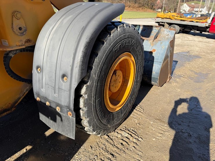 hyundai-hl730-9a-image-21