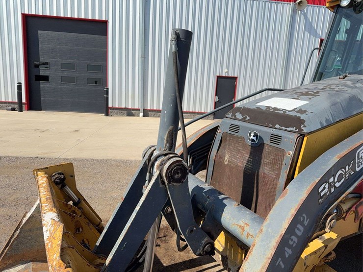 2012-deere-310k-image-23