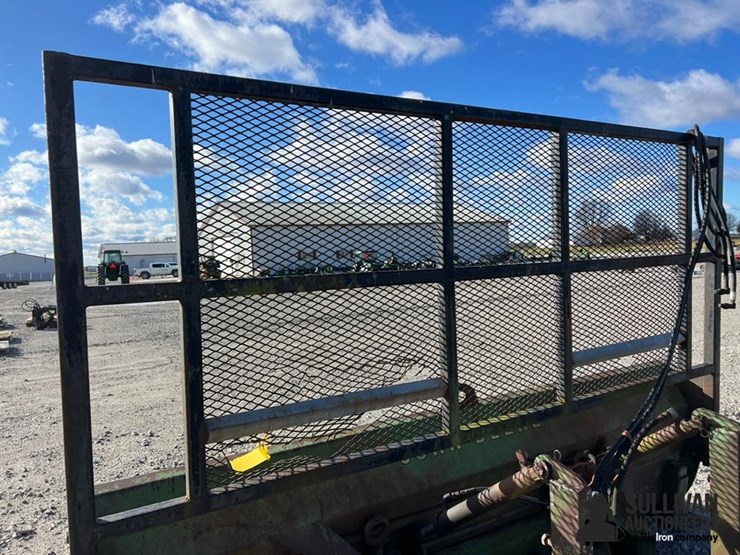 john-deere-10-image-13