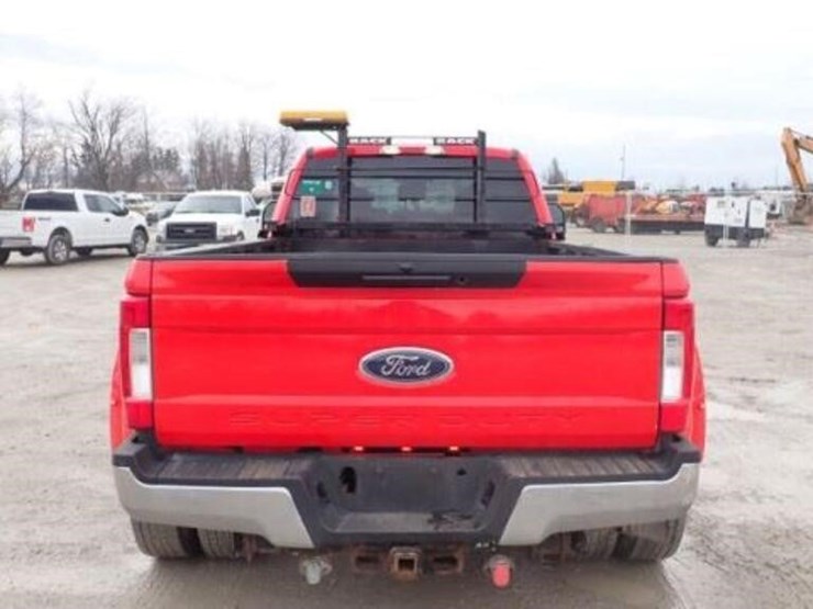 ford-f350-xlt-image-52