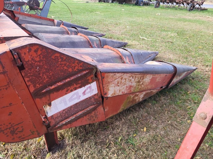 massey-ferguson-1144-image-5