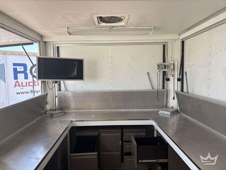 pace-american-mw8516ta2-t/a-enclosed-concession-trailer-image-7