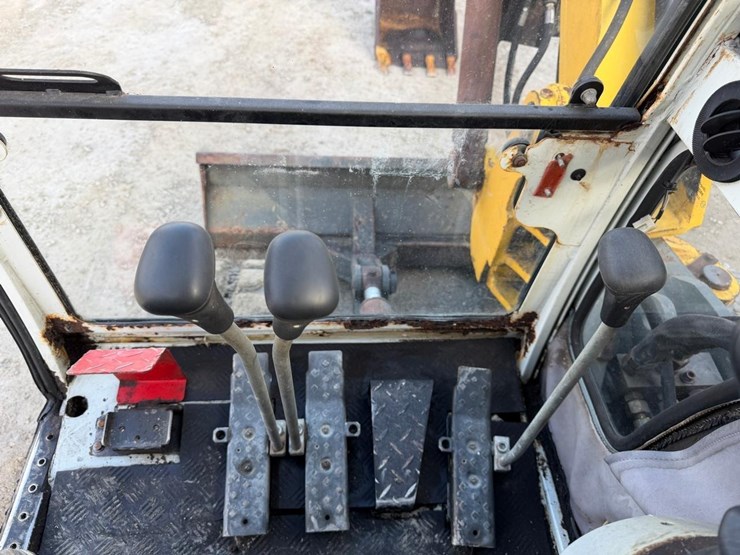 mustang-me8002-image-32