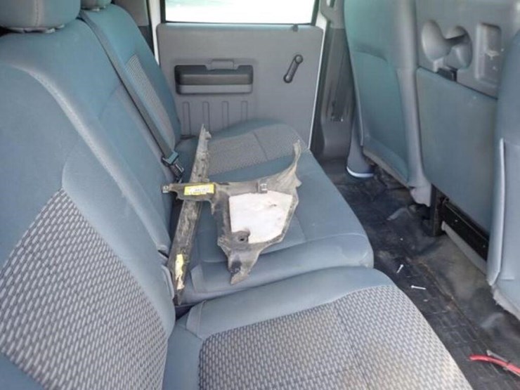 2012-ford-f250-xl-image-44