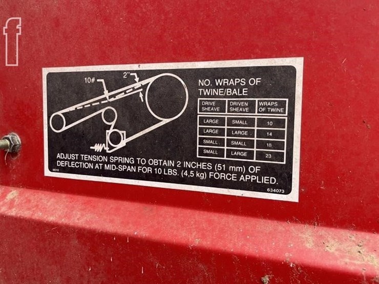 new-holland-660-image-18