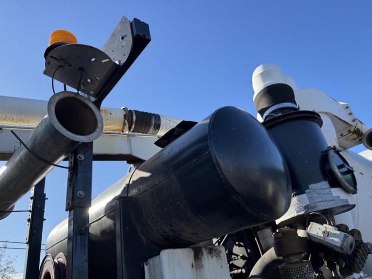 2002-vactor-2100-image-55