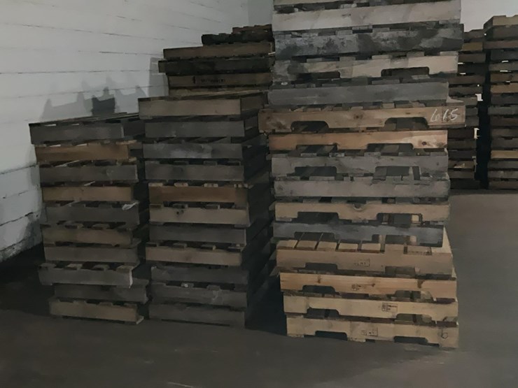#615-•-pallets-image-4