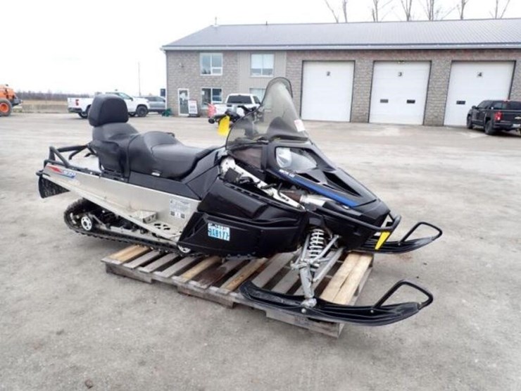 caterpillar-570-image-3