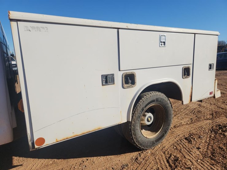 chevrolet-3500-image-11