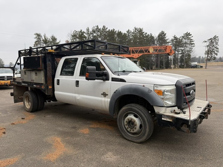 2011-ford-f550-image-8