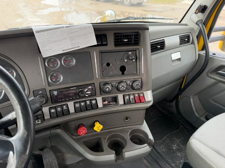 kenworth-t680-image-11