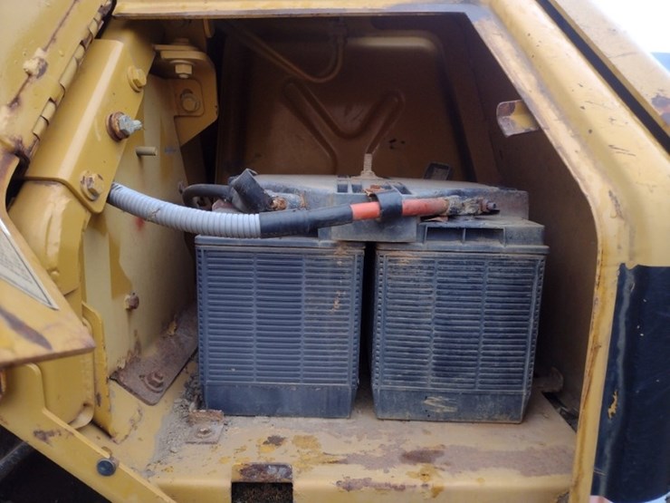 caterpillar-d6n-lgp-image-41