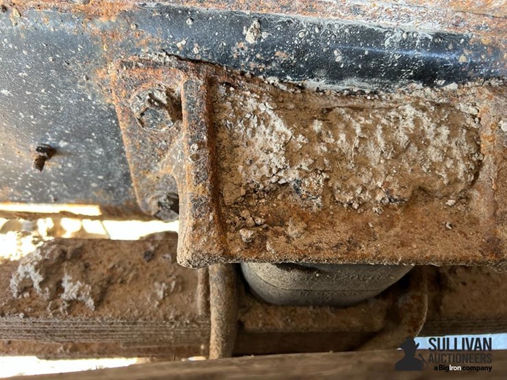 international-durastar-4300-image-13