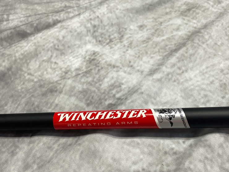 #2368-•-winchester-xpr-300-win-mag-bolt-action-rifle,-sn:-pt14720yw357-image-15