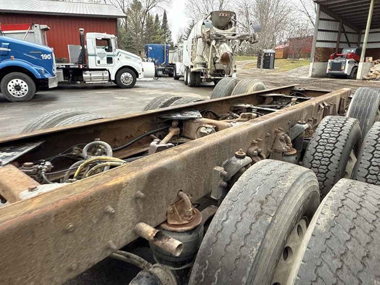 kenworth-t600-image-32