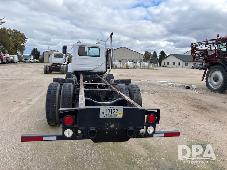 1986-mack-rd686-image-9