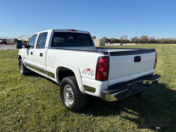 chevrolet-silverado-2500-image-7