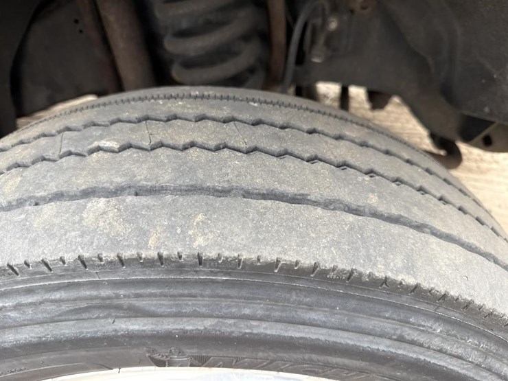 ford-f550-xlt-image-51