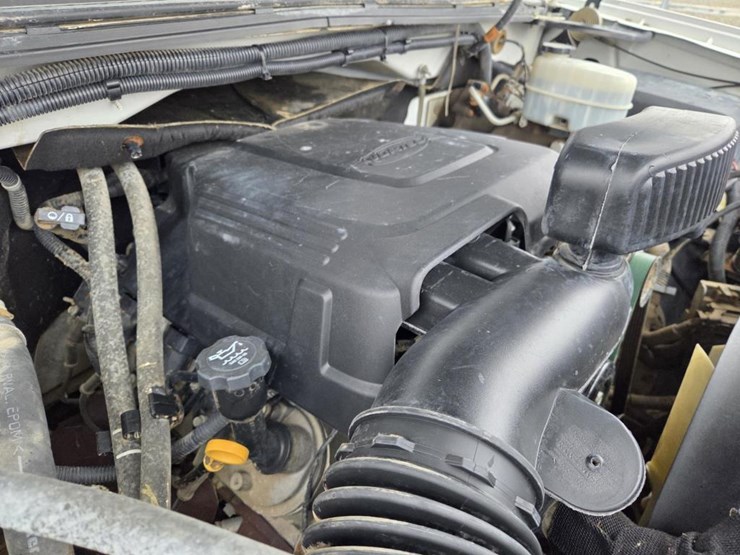 2011-gmc-2500-image-41