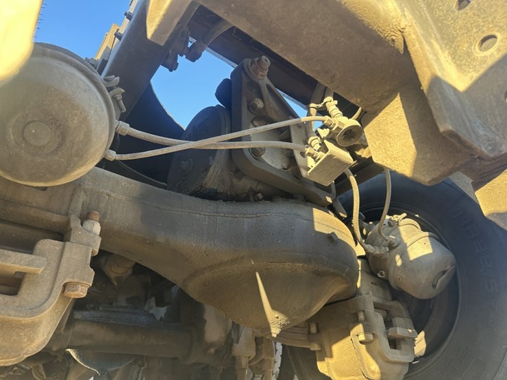 mack-rd688s-image-64