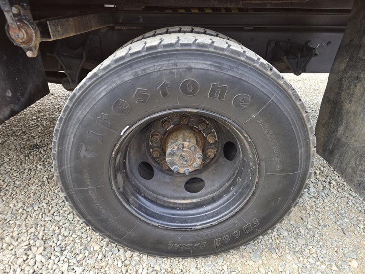 2015-ford-f650-image-47