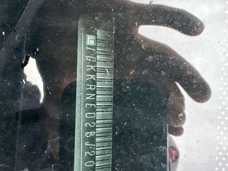 2011-gmc-acadia-image-27