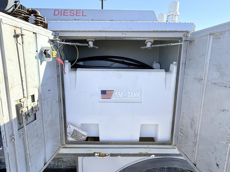 international-4700-image-15