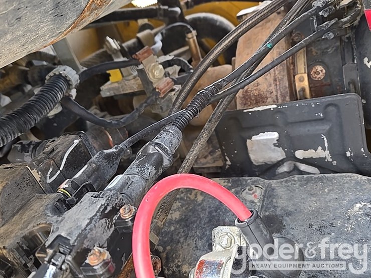 2018-komatsu-d61pxi-24-image-88