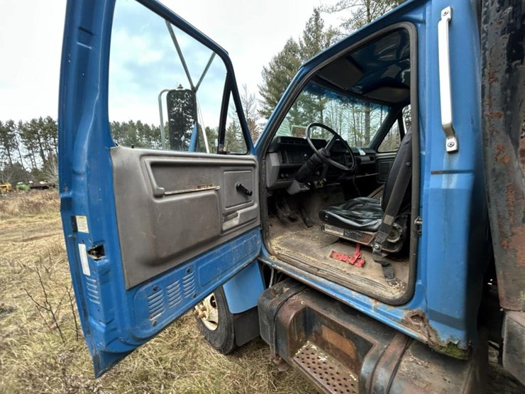 #1429-•-1995-ford-f-series-flatbed-truck-image-49