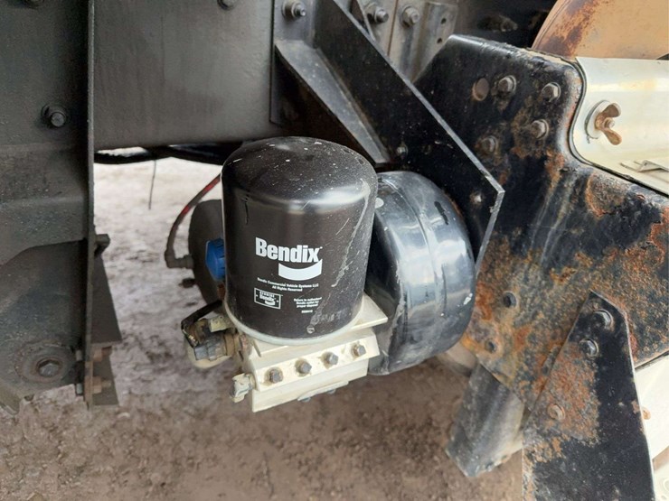 2010-kenworth-t800-image-72