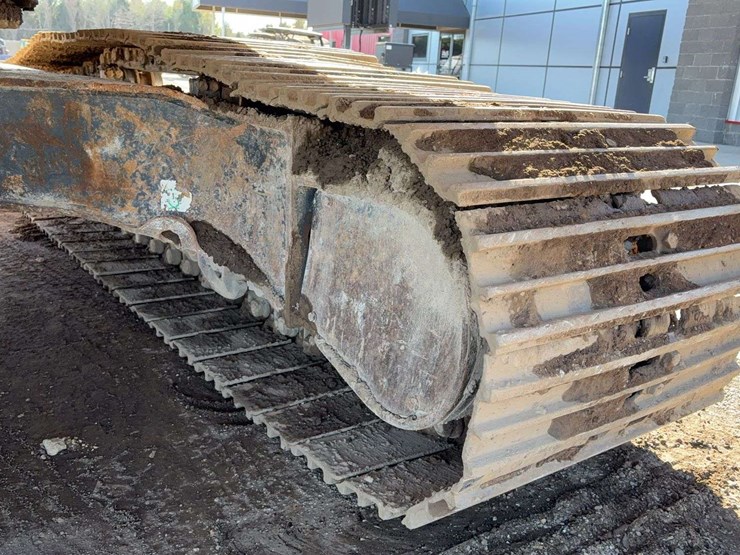 komatsu-pc210-lc-10-image-15