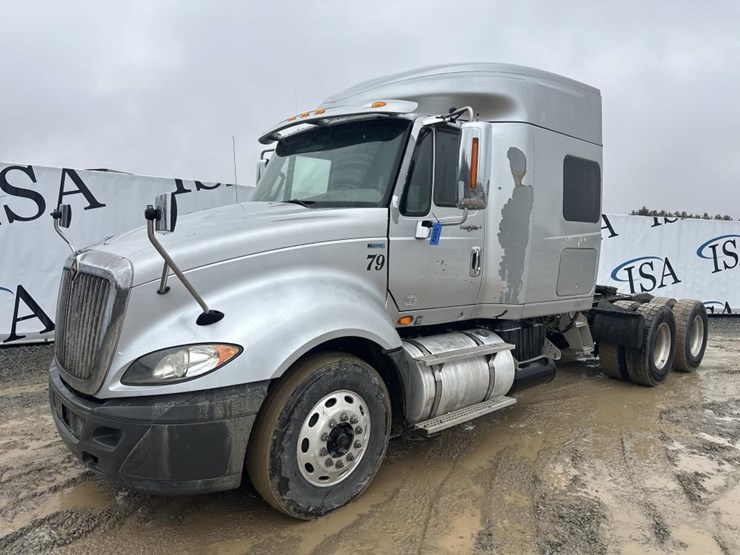 2014-international-prostar-image-1