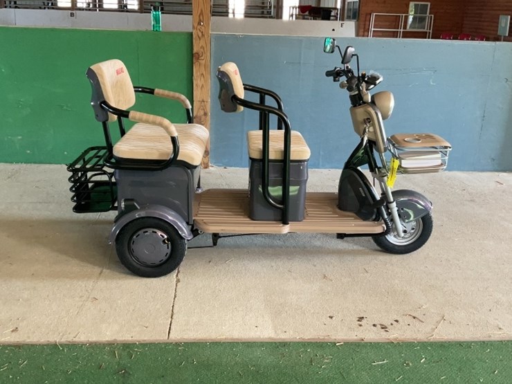 2025-irgc40-mini-golf-cart-(new)-image-1
