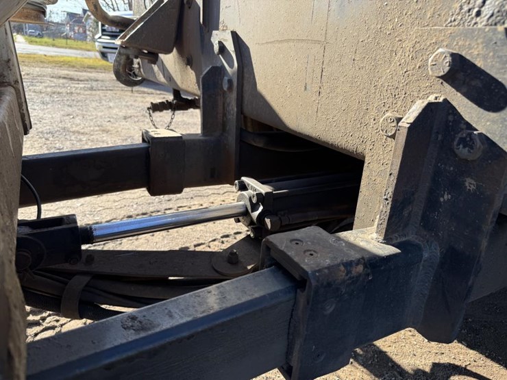 2002-vactor-2100-image-71