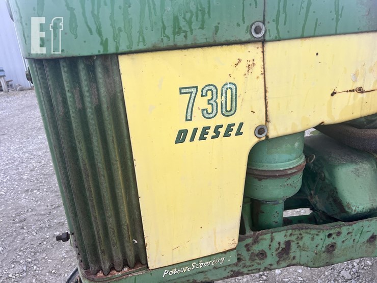 john-deere-730-image-21