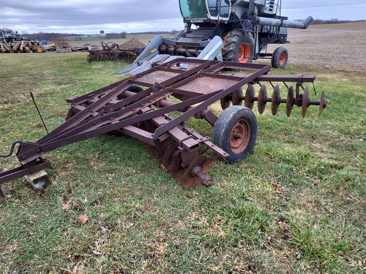 international-11-image-1