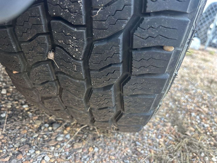 2016-ram-1500-rebel-image-10