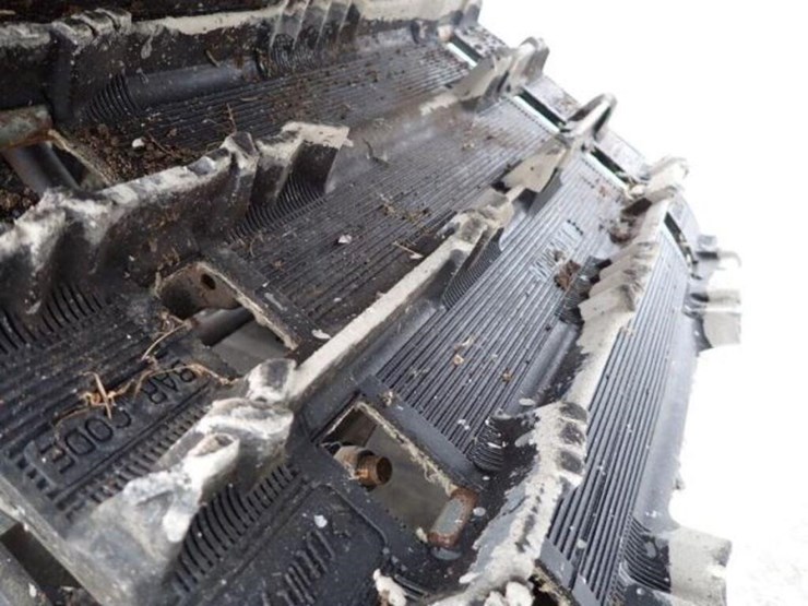 caterpillar-570-image-37