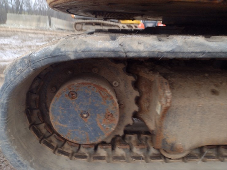 kubota-kx057-image-37